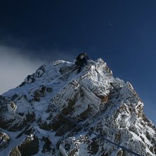 En bl&aring;sig dag p&aring; Pic de la Grave.. Foto: Jan Stenstr&ouml;m. &Aring;kare: Jonas Tufvesson.
