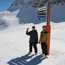 Soligt p&aring; toppen ... Vivela FRANCE !!!. Foto: DJ BAUWAU. &Aring;kare: Bauer o Z:a.
