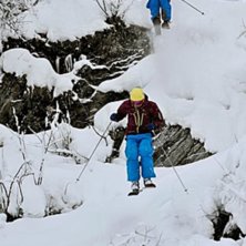 &amp;quot;Jag tar rygg p&aring; dig&amp;quot;. Foto: Johan Axelsson. &Aring;kare: Daniel Entoft, Henrik Petersson.