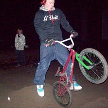 hahah snyggvee t&auml;nkte f&ouml;ra nac nac . Foto: puffen fixat . &Aring;kare: jag s&aring; klart .