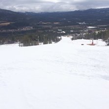 SN&Oslash; I BAKKEN, V&Aring;R I BYGD OG BY
Bakkene klare for.