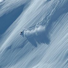 Nordalsfj&auml;llet en solig Aprildag. Foto: Kent Zeiron. &Aring;kare: Johan Taaveniku.