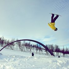50-50 till backflip. Foto: Micke Dabrowski. &Aring;kare: Christian Lundin Norberg.