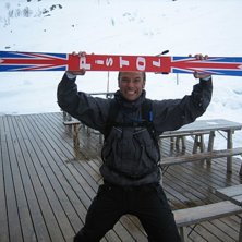 W lite avundsjuk p&aring; Johans skidor.... Foto: Anders Nilsson. &Aring;kare: Wangler.