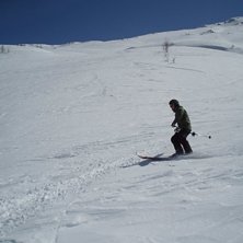 Tung sv&auml;ng p&aring; slutet av Norden sn&ouml;n s&ouml;gs fast . Foto: Kalle. &Aring;kare: Anders Pettersson.