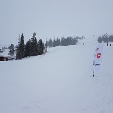 Sn&oslash; i lufta
Vi holder alle heiser og bakker &aring;pne.