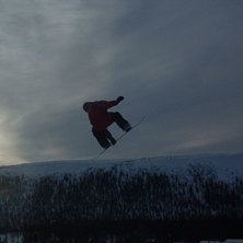 Foto: Jeff b&ouml;dtker. &Aring;kare: Gustaf ?.