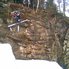 Meg leker p&aring; Cornern etter Redbull Play street i . &Aring;kare: Ole-Kristian Str&oslash;m.