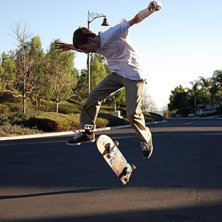 3-flip The shuit. Foto: WhiteRabbit. &Aring;kare: The Monster.