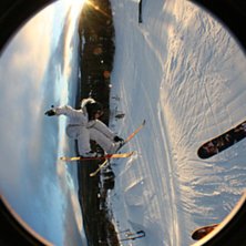 hoppfollow i soluppg&aring;ngen, fan va smuckert. Foto: gustav fridheim. &Aring;kare: ludwig crabber.