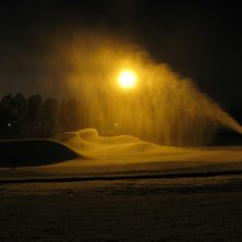 Sn&ouml;kanonerna g&aring;r f&ouml;r fullt. Foto: Mattias Hjelm.