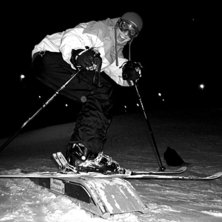 En litet sk&ouml;nt glid p&aring; Trosa-backens box! Dock v. Foto: Johan Wolpher. &Aring;kare: Stefan Hellberg.