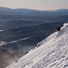 Foto: Gustav Hall&eacute;n. &Aring;kare: Bratt.