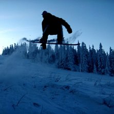 Foto: Adria baggstr&ouml;m. &Aring;kare: Robin Johansson.