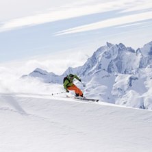 Foto: Mikael Kajbring. &Aring;kare: Tobias Kajbring.