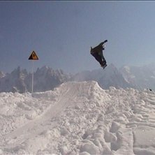 En liten fin kick...med en fin brant landning (se . Foto: Carl Bromarker. &Aring;kare: Filip Eriksson.