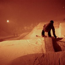 Boardslide tail grab to fk. Foto: Jonas (Fjunesh). &Aring;kare: Samuel Lundh.