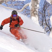 N&aring;gra h&auml;rliga pudersv&auml;ngar i vinterparadiser Ja. Foto: Alexander Ovinder. &Aring;kare: Fredrik Trella.