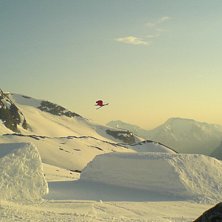 Ett foto shoot en sen kv&auml;ll i Stryn...... Foto: Lars &amp;quot;laffa&amp;quot; Mattsson. &Aring;kare: Oscar Scherlin.