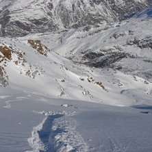 Sp&aring;ren efter mitt f&ouml;rsta &aring;k denna pudermorgon! . Foto: H&aring;kan Cervin. &Aring;kare: H&aring;kan Cervin.