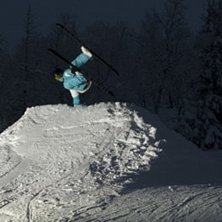 Handplant. Foto: Mathias Vinje. &Aring;kare: P&aring;l Espen Bentdal.