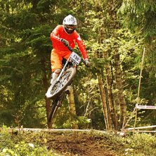 Tagen p&aring; Svenska Downhill Cupen i Sunne . Foto: Peter Withfeldt. &Aring;kare: Linus Persson.