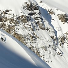 P&aring; v&auml;g ner fr&aring;n Titlis i Engelberg. Foto: Martin P&aring;lsson. &Aring;kare: Johan Persson.