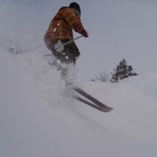 Jag k&ouml;r lite &amp;quot;freeride skiing&amp;quot;.. Foto: Dennis. &Aring;kare: jag.