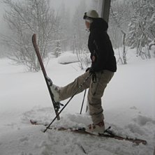 N&aring;gra stavtag ifr&aring;n skoterkjuts och f&ouml;rsta l&ouml;s. Foto: Maria Lidfors. &Aring;kare: Nina &Ouml;qvist.