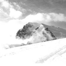 Foto: Johan Liljegren. &Aring;kare: Valleblanche.