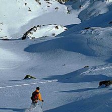 Det lilla stora landet mellan Fra och S erbjuder g. Foto: Jonas Abrahamsson. &Aring;kare: Magnus Karlsson.