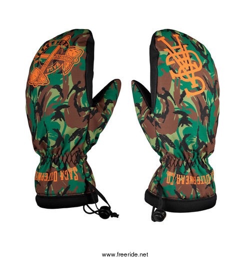Saga Deer Hunter Mitten