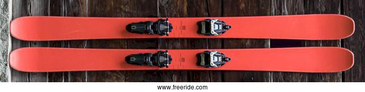 1000skis POWDER