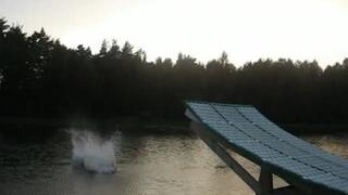 vattenhopps-frontflip