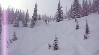 Lite puder i Kicking.