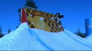 En liten film - Vi åker skidor