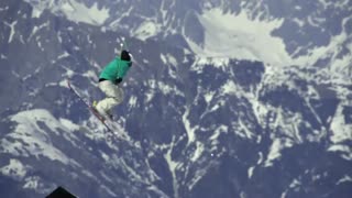 Nine Queens 2012 | Highlight Clip