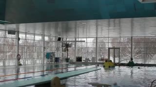 Skidåkning och badhus!