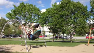 Double back från kompisgunga