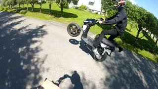 Yamaha Slider - Bakhjuls åkning