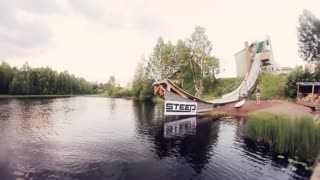 STEEPCAST - Teståk i vattenhopp med några teamriders