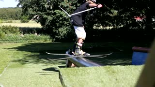 Glöwez shreddar plastgräs