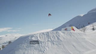 13-årige Marcus Kleverland sätter en triple cork
