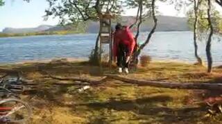 Trädvolt - släng dig i väggen!