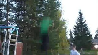 En rolig kväll på studsmattan