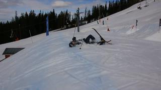 Kevin Får Äta i kläppens Blackline