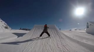 Tom Wallisch shreddar Stubai