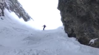A hidden couloir in Alagna one week after last snowfall