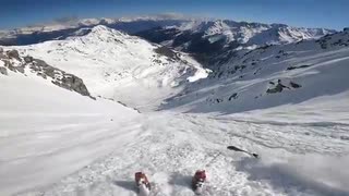 Huvudet först ner för couloir