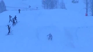 Mattias backflip i branäs.